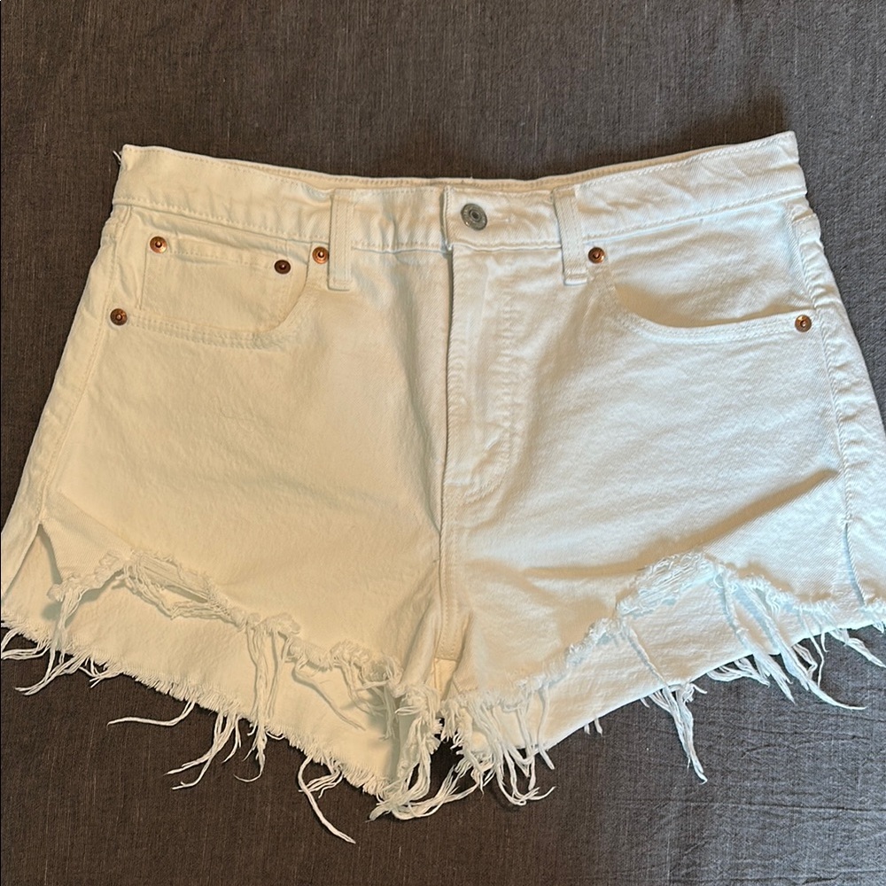 Abercrombie & Fitch The Mom Short Mid Rise White Denim Shorts